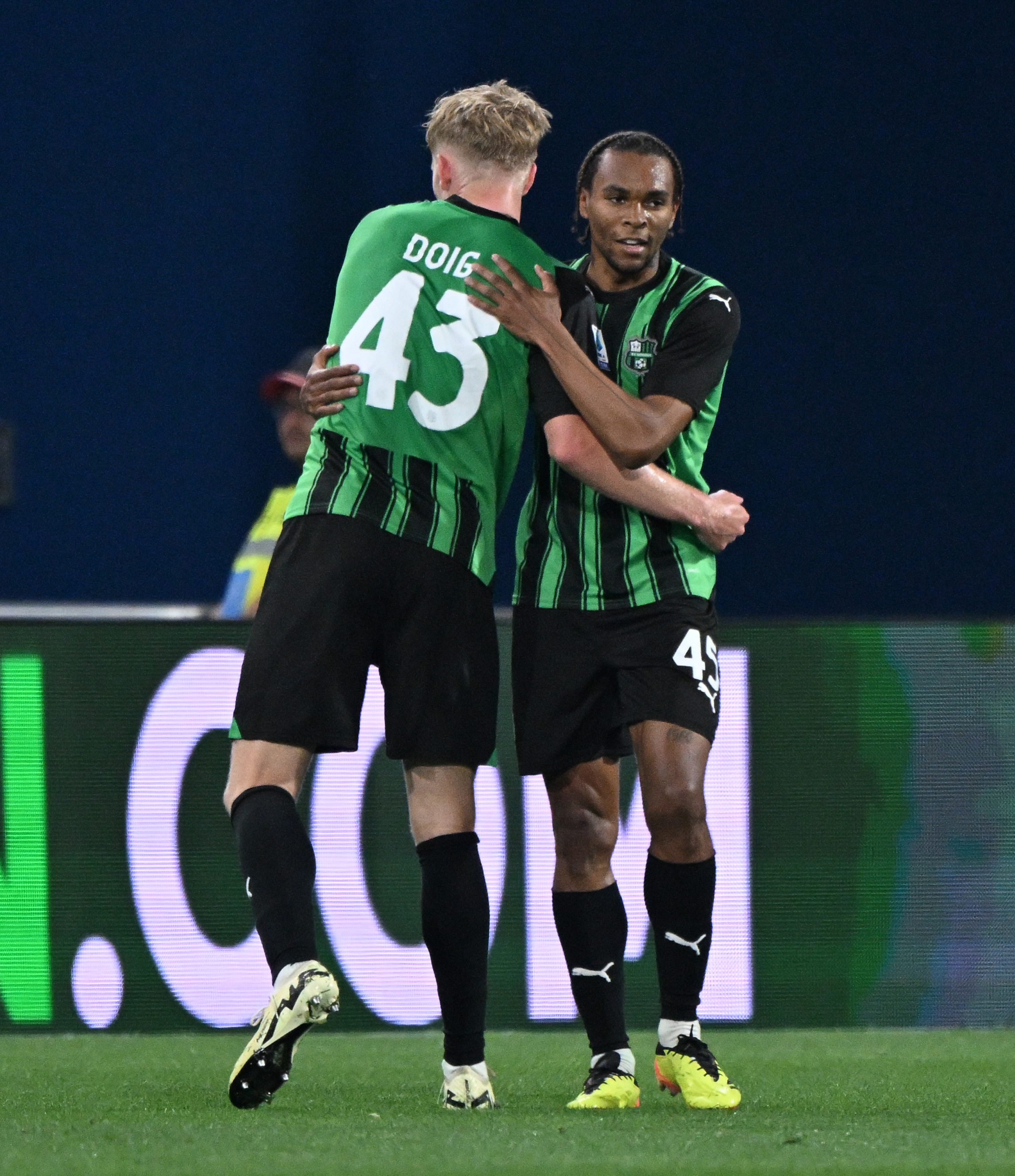 星空体育-转折点拉齐奥再遭质疑；意甲冲刺阶段攻防权衡；球迷炸锅；身体对抗强度拉满的简单介绍