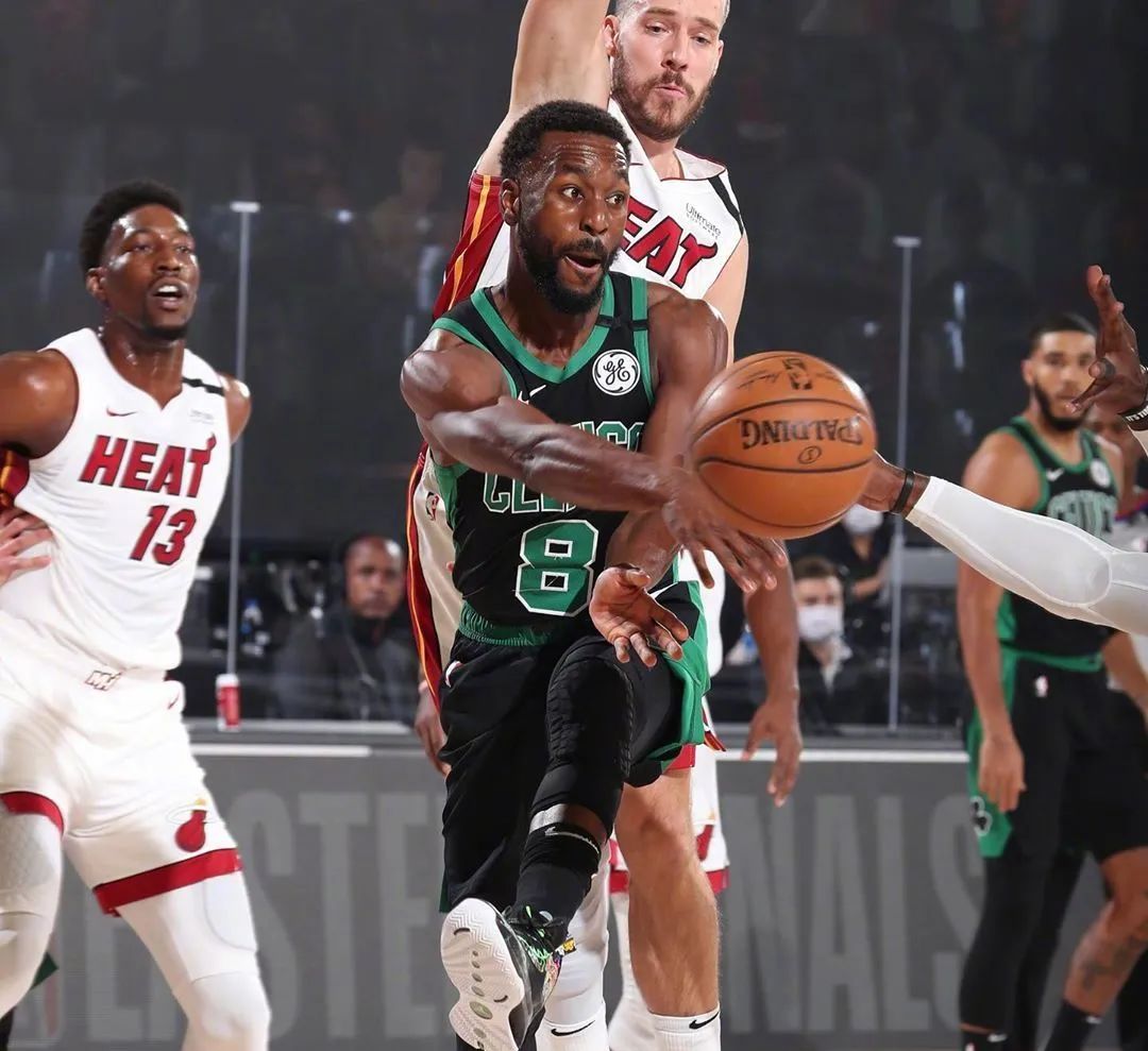 关于全明星赛转会期走向成谜,波士顿凯尔特人遗憾出局,信心回归,轮换策略成焦点的信息 关于全明星赛转会期走向成谜,波士顿凯尔特人遗憾出局,信心回归,轮换策略成焦点的信息